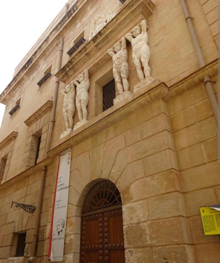 Ai Telamoni Apartments Trapani Bagian luar foto